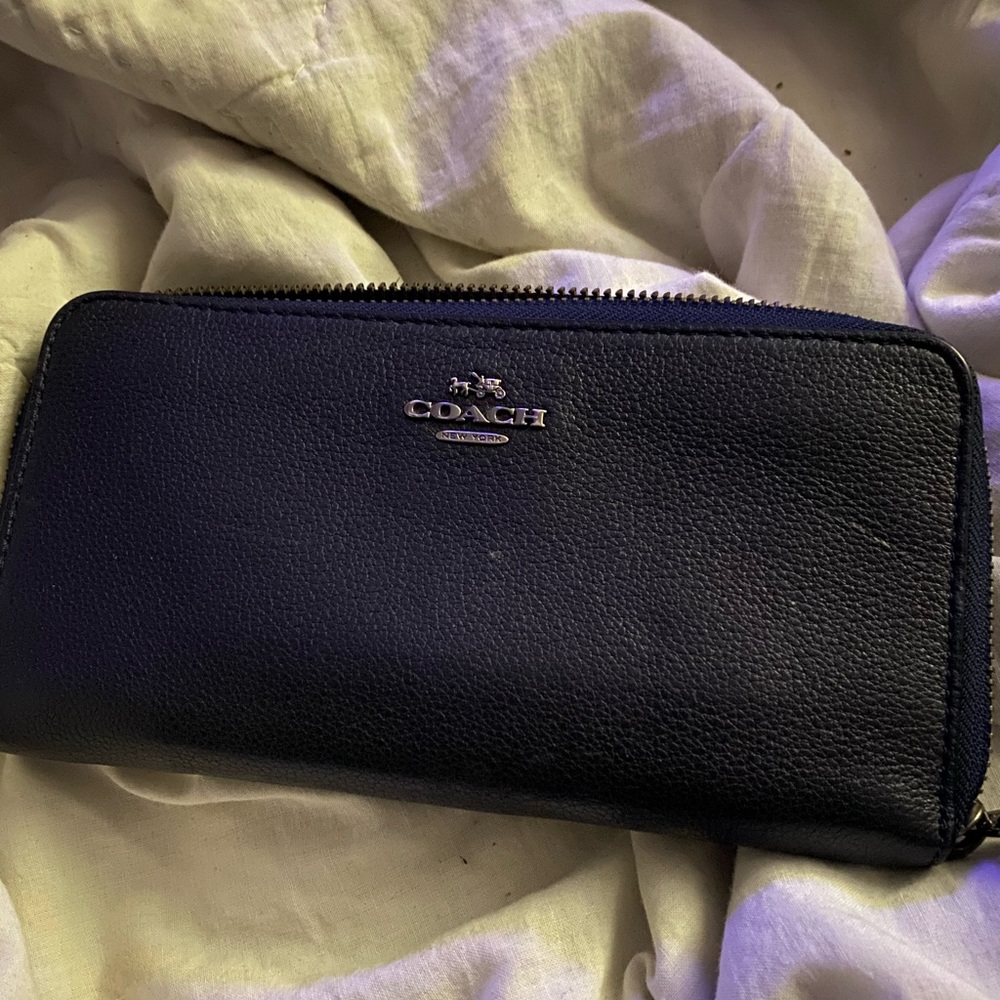 Navy coach wallet